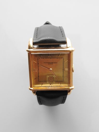 null VACHERON CONSTANTIN, Pink gold watchband, 750 MM, square bezel, gold back, Roman...