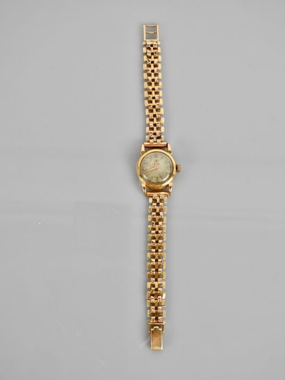 null OMEGA, Bracelet montre de dame en or jaune, 750 MM, lunette ronde, chiffres...