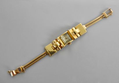 null LUNESA. Nice watch bracelet ' Tank ' in yellow gold, 750 MM, rectangular bezel,...