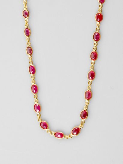 null Necklace ' River ' in yellow gold, 750 MM, decorated on all its length of rubies,...