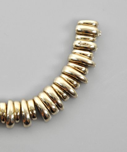 null POMELLATO, Beautiful necklace formed of round and articulated links forming...