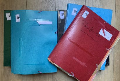 null 5 Overseas binders or folders Classic, Sm and Moderde period including South...