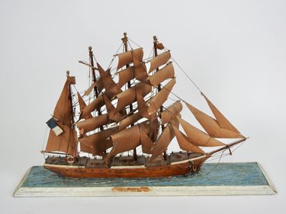 null 
Marine




Maquette / Diorama d'exposition representant un voilier sur une...