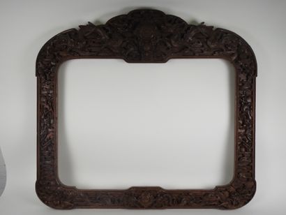 null China

Carved wooden frame with dragons

85 x 95 cm

Damage and missing par...
