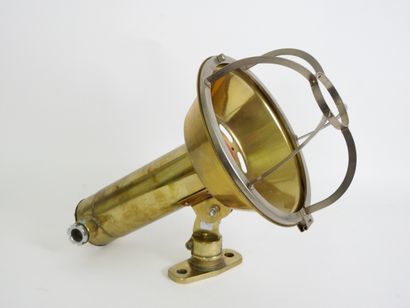 null Marine 

Brass spotlight 

L 44 cm