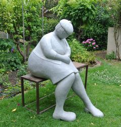 null Roselyne Conil (née en 1945)

Le pénéqué

Sculpture en résine et acier

H 120...