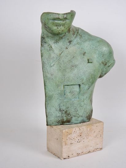 null Igor MITORAJ (1944-2014)

ASKLEPIOS, circa 1988

Bronze with green patina, multiple...
