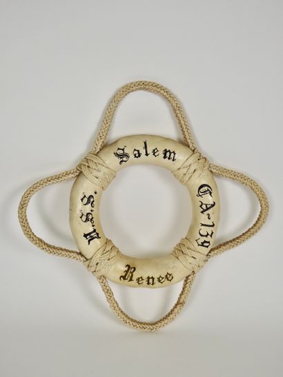 null Marine

Sailor souvenir, "USS Salem" buoy



Dedicated to Renée

Diam 46