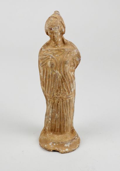 null Female statuette, terracotta, Greco-Roman style, with engobe remains, typical...