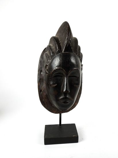 null Baule mask, carved wood, 30cm high.