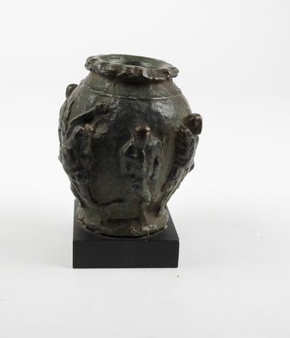 null Vase decorated with different themes including scenes of wrestling and herme.bronze.roman...
