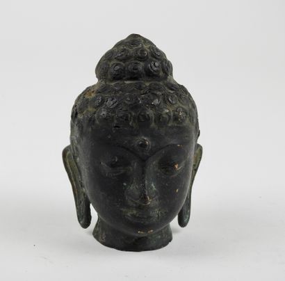 null Tête de Bouddha.Bronze.

H :10cm