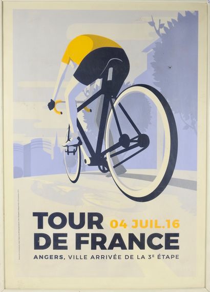 Cyclisme. Tour. Maillot Jaune. Angers. Superbe...