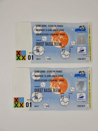 null Football. Coupe du Monde 1998 (France). Deux billets neufs, parfait état, pour...