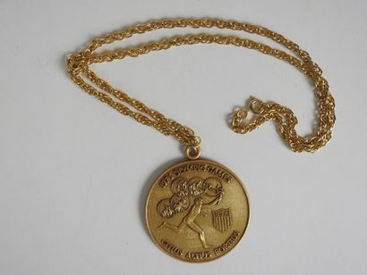 Olympic Games. MONTREAL

Medal in gilded...