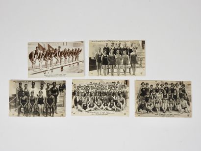 null Jeux Olympiques. Paris 1924. Natation. Cinq cartes photos, quatre AN, numéro...