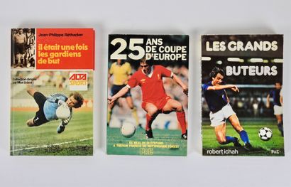 null Football. Gardien de but. 25 ans de coupe d'europe. les grands buteurs. Trois...