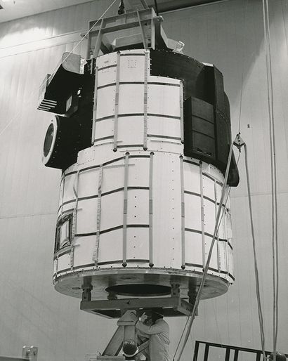 null Nasa. A nice view of one of the SKYLAB space laboratory modules during its preparation...