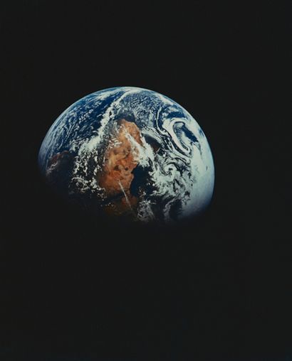 null NASA. APOLLO 10 mission. A very nice view of the Earth photographed from a distance...