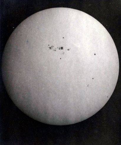 null Belle observation des tâche solaires depuis un observatoire terrestre. Circa...