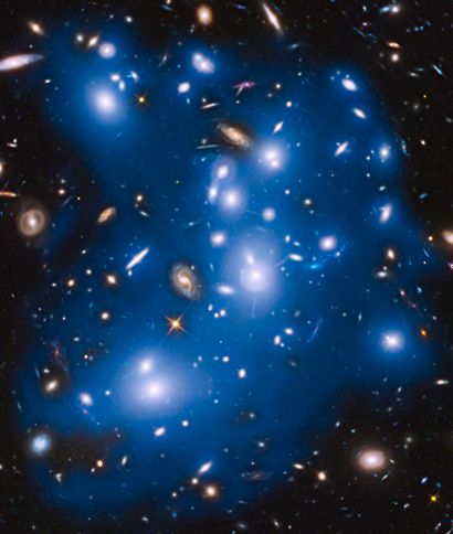 null Nasa. GRAND FORMAT. Télescope HUBBLE. L'énorme amas de galaxies Abell 2744,...