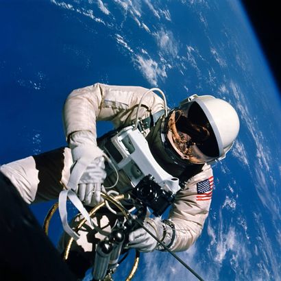 null Nasa. Historic Gemini IV mission. Astronaut ED WHITE floats in the vacuum of...