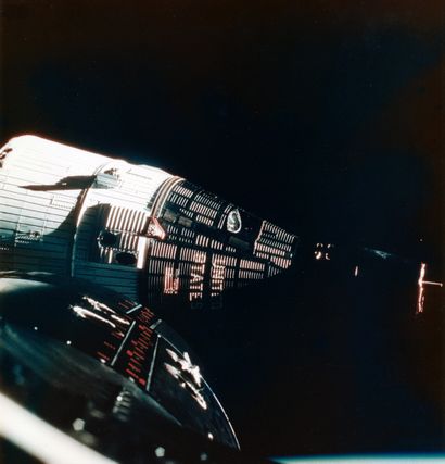 null Nasa. Space rendezvous between Gemini 6 and Gemini 7. Numbering and stamp on...