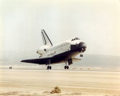 null Space Shuttle Endeavour lands at Edwards Air Force Base in California after...