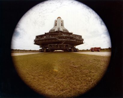 Nasa. Fish-Eye view of the Space Shuttle...