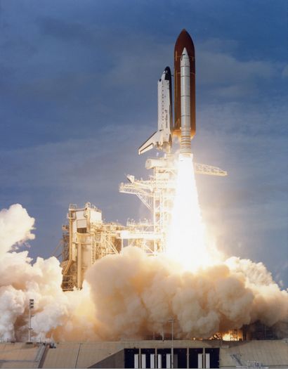 null Perfect liftoff captured by the photograph of Space Shuttle Endeavour (Mission...
