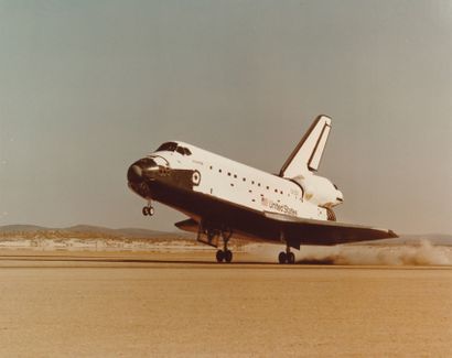 null NASA. Landing of the Space Shuttle ATLANTIS (Mission STS 51-J) at Edwards Air...