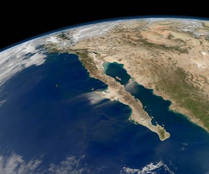 null NASA. LARGE FORMAT. Fantastic view of Baja California, the Pacific Coast and...