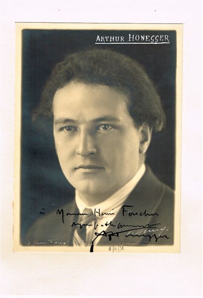 null 290 - Arthur HONEGGER (1892-1955), compositeur suisse. Photographie originale...