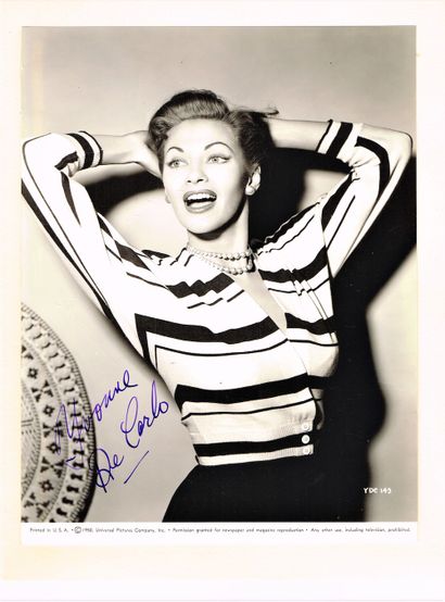 null 345 - Yvonne de CARLO (1922-2007), actrice américaine. Grande photographie originale...