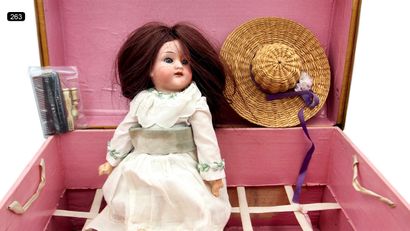 ANTIQUE DOLLS & ACCESSORIES

- GERMANY RC...
