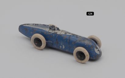  DINKY TOYS - France - 1/43e - Metal (1) 
RARE 
# 23 a RACING CAR (1935) 
2nd version...