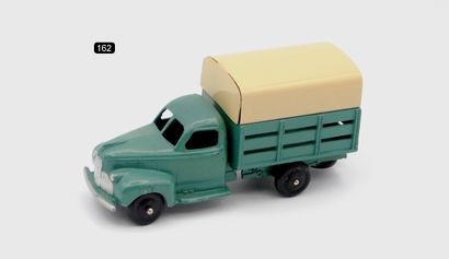 DINKY TOYS - France - 1/55th - Metal (1)

-...