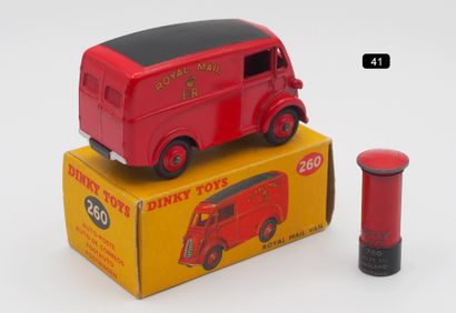 null DINKY TOYS G.B. - 1/43th (2)

- # 260 MORRIS Royal Mail van. Red, black mat...
