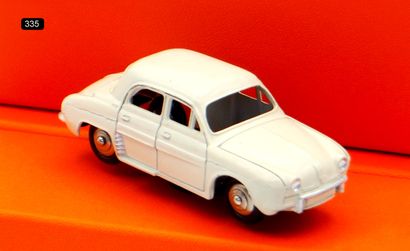 DINKY TOYS - FRANCE - Metal (1) 
# 24 E (1957) RENAULT DAUPHINE 
1st variant, less...