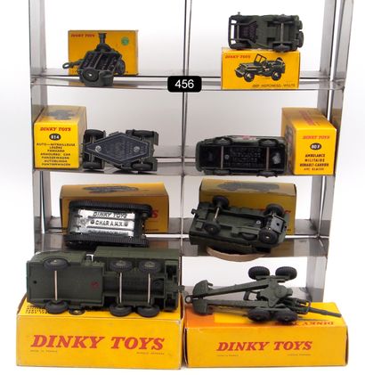 null DINKY TOYS - FRANCE - Metal (8)

Selection (A) of 8 military vehicles. Khaki...