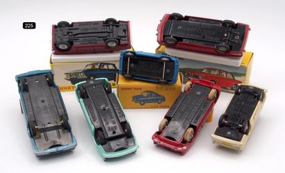  DINKY TOYS - France - 1/43 e - Metal (7) 
MEETING OF 7 VEHICLES OF WHICH 3 IN BOX...