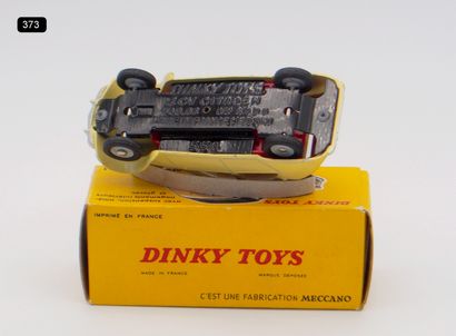 null DINKY TOYS - FRANCE - Metal (1)

# 558 CITROËN 2CV 1961

Yellow, brown hood,...