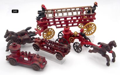 null MISCELLANEOUS - USA - Cast iron (4)

GATHERING OF 4 CAST IRON FIRE ENGINES

-...
