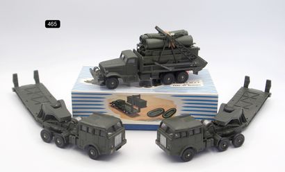null DINKY TOYS - FRANCE - Metal (3)

Selection of 3 military vehicles. Khaki colors,...