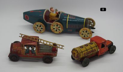  RICO & PAYA - Espagne (3) 
Réunion de 2 penny toys comprenant: 
- RICO: camion citerne...