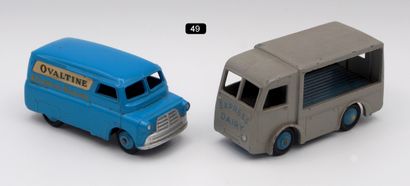 null DINKY TOYS G.B. - 1/43th (2)

- # 481 BEDFORD VAN "OVALTINE". Blue backed. Advertising...