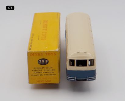  DINKY TOYS - FRANCE - Metal (1) 
UNCOMMON VERSION 
- # 29 F/571 COACH CHAUSSON 
Blue...