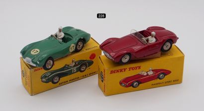 null DINKY TOYS - France - 1/43 e - Metal (2)

MEETING OF 2 ROADSTERS

- # 506 ASTON...