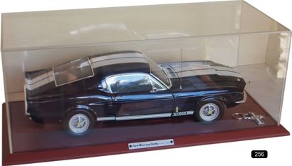  DE AGOSTINI - Italy - 1/8th - Metal (1) FORD MUSTANG SHELBY GT 500 1967 Limited...