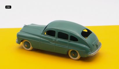 null DINKY TOYS - France - Metal (1)

# 24 Q b (1953) FORD VEDETTE 49

2nd variant,...